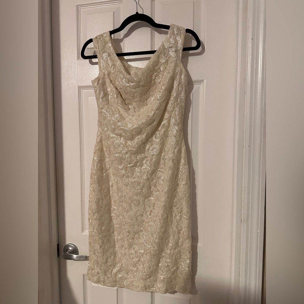Lauren - Ralph Lauren Evening Cream Lace Sequins Cream Dress Size 6